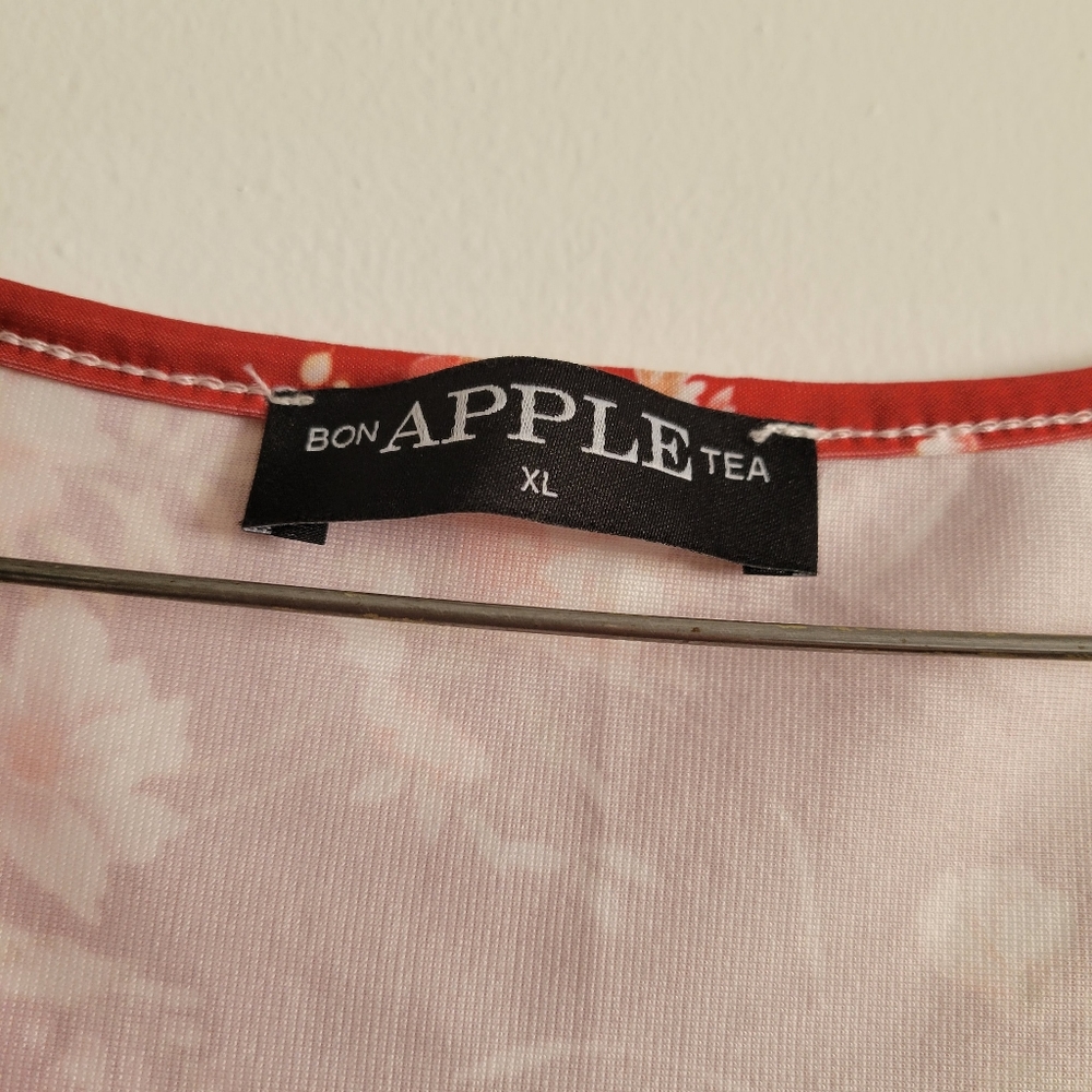 Bon Apple Tea Tunic Tank NWOT - Picture 4 of 6